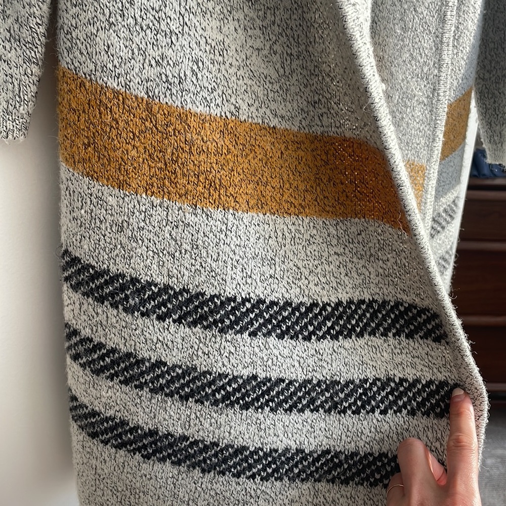 Emory Park Long Hooded Sweater - Picture 3 of 4